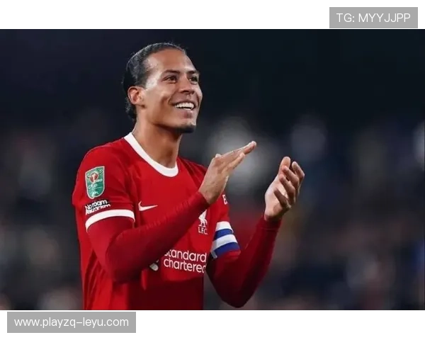 荷兰中卫范迪克再展铁卫风采